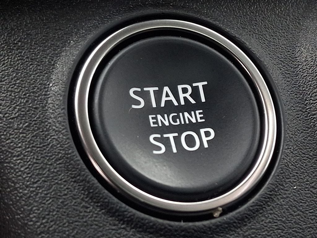 2025 Land Rover Defender 110 S