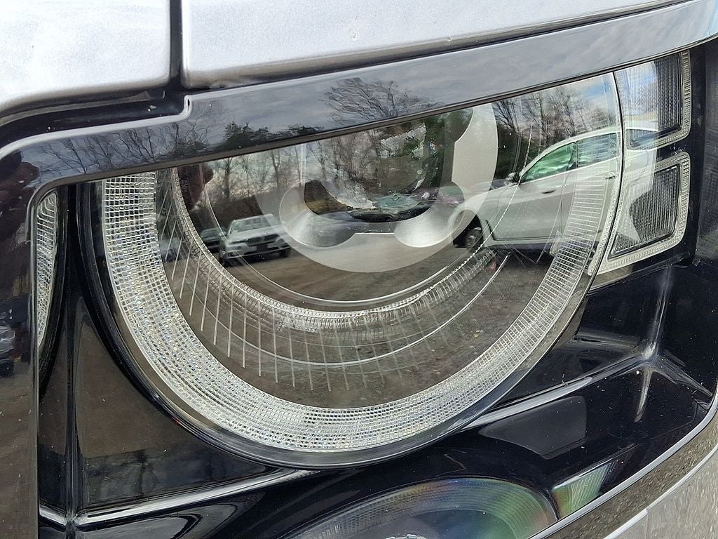 2022 Land Rover Defender 110 S