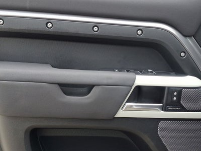 2022 Land Rover Defender 110 S