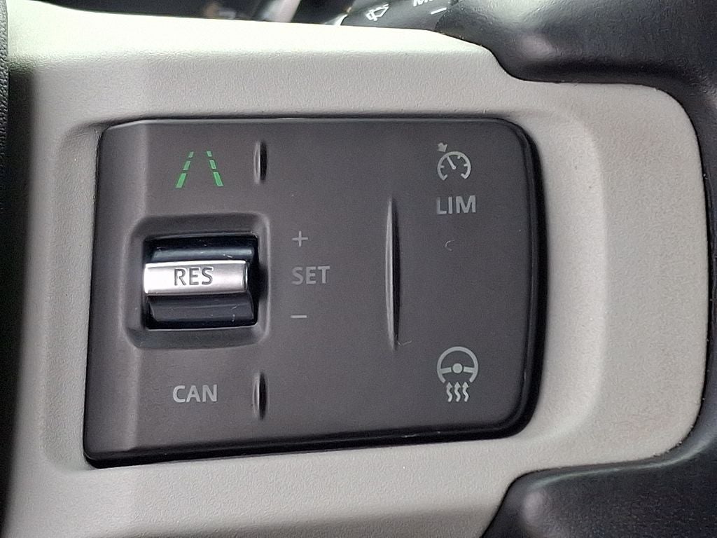 2022 Land Rover Defender 110 S