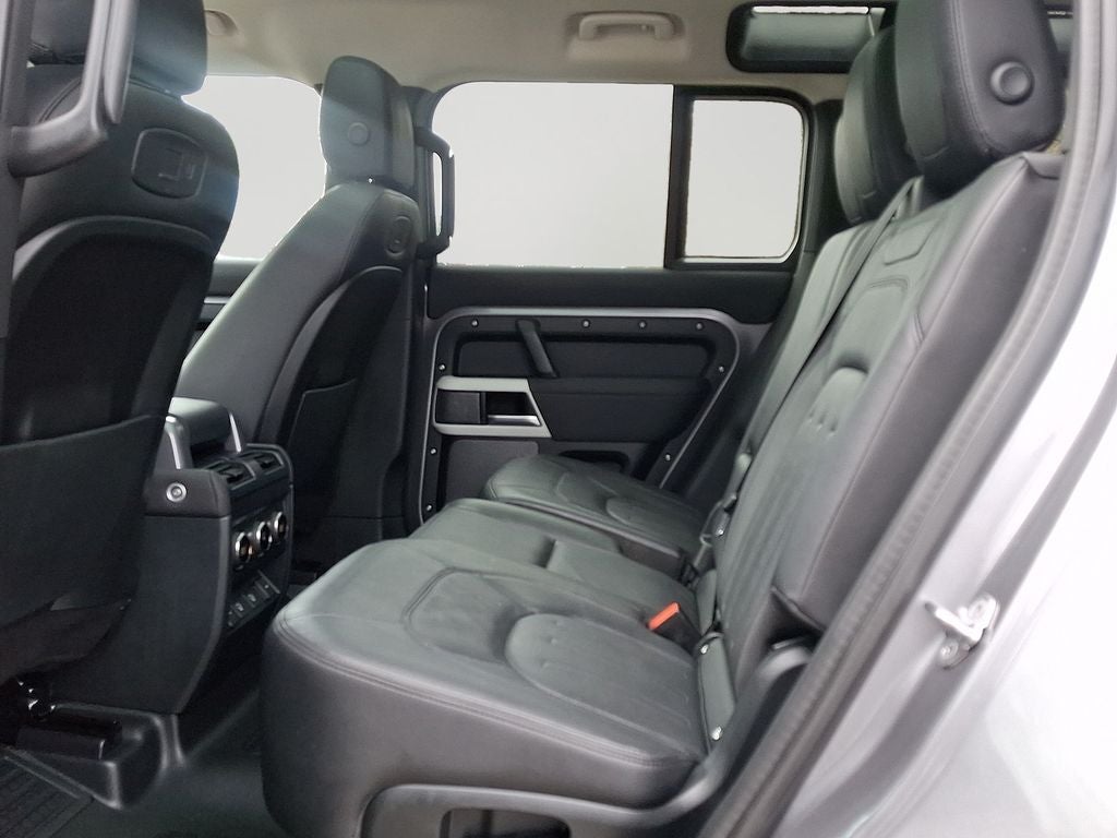 2022 Land Rover Defender 110 S