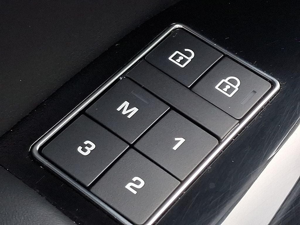 2021 Land Rover Range Rover Sport HSE Silver Edition