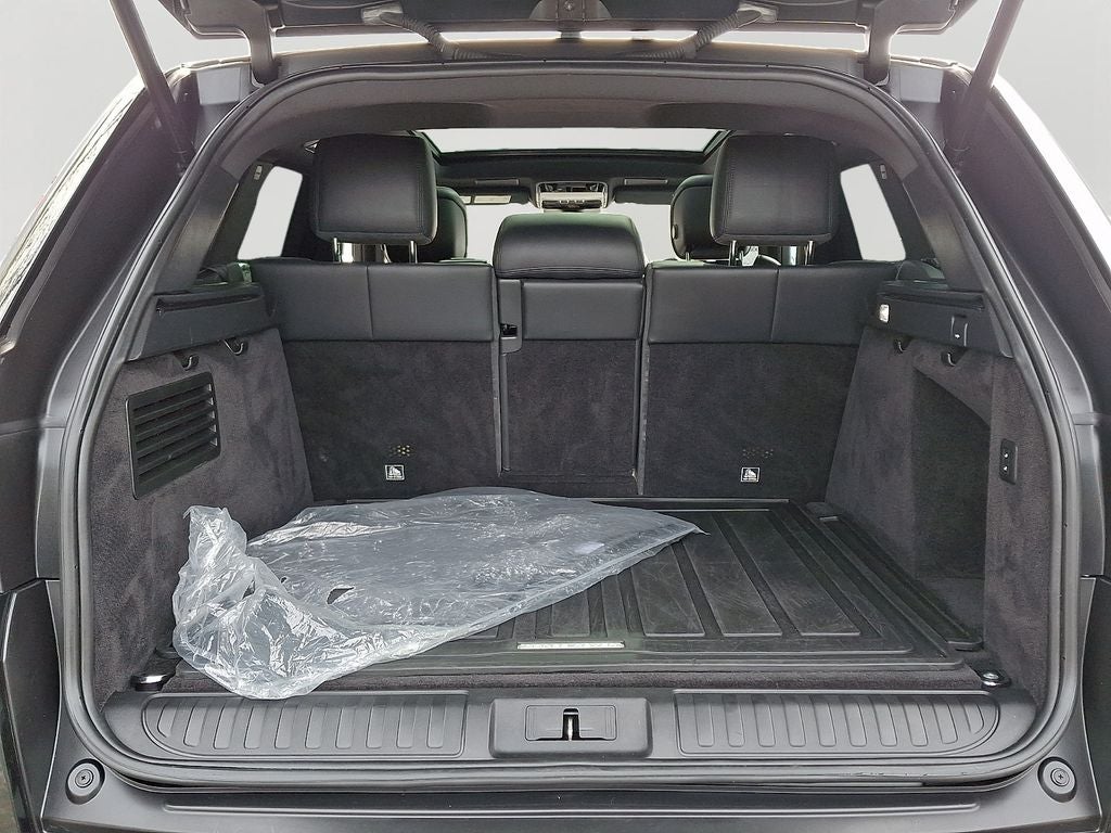 2021 Land Rover Range Rover Sport HSE Silver Edition