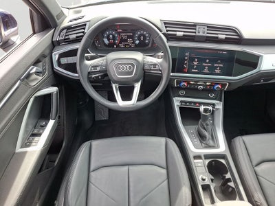 2021 Audi Q3 Premium quattro