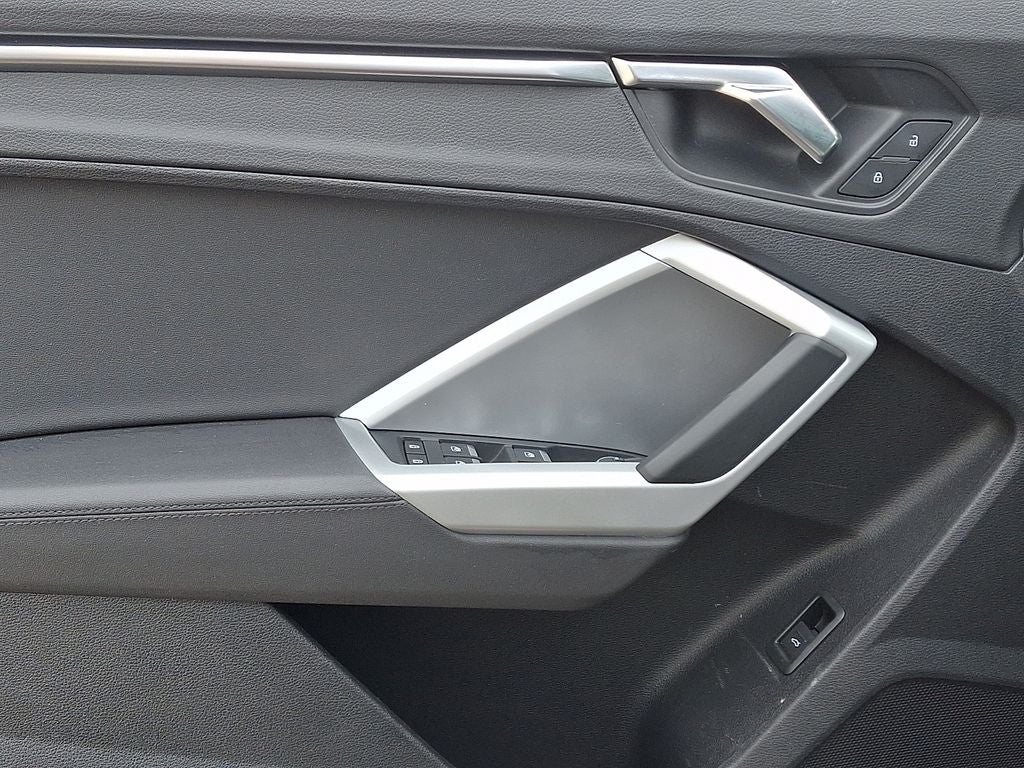 2021 Audi Q3 Premium quattro