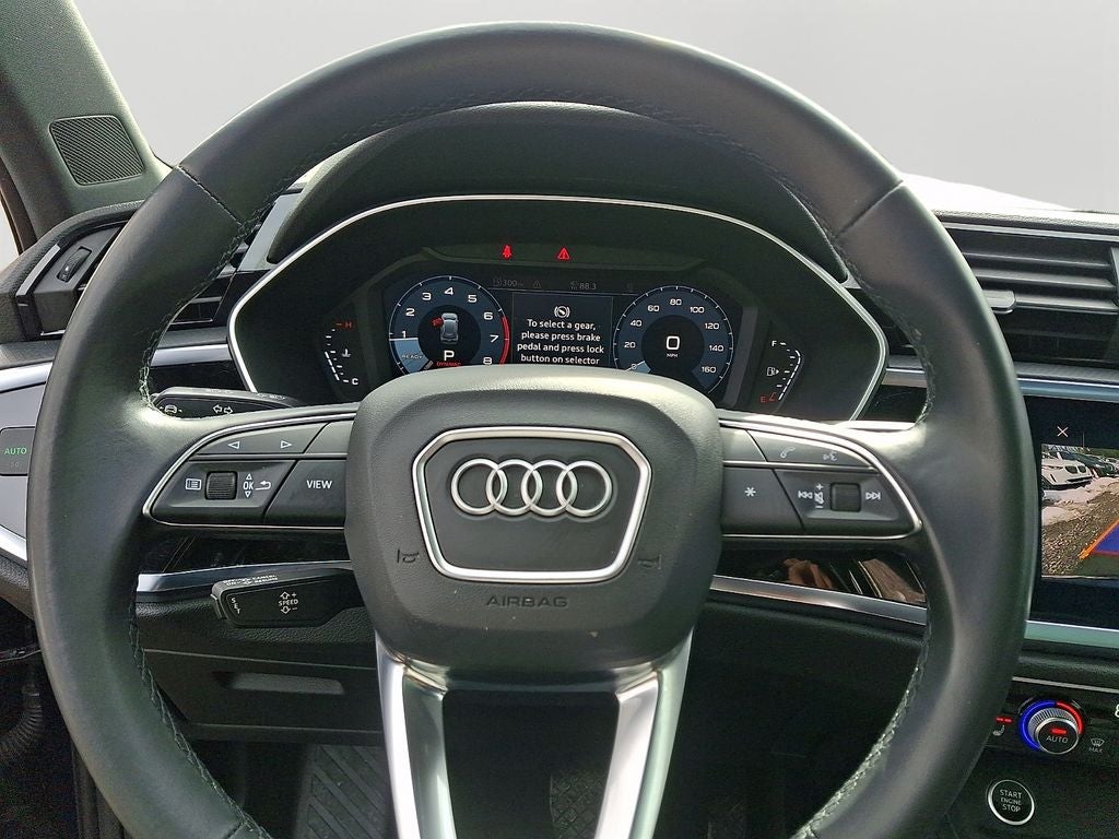 2021 Audi Q3 Premium quattro