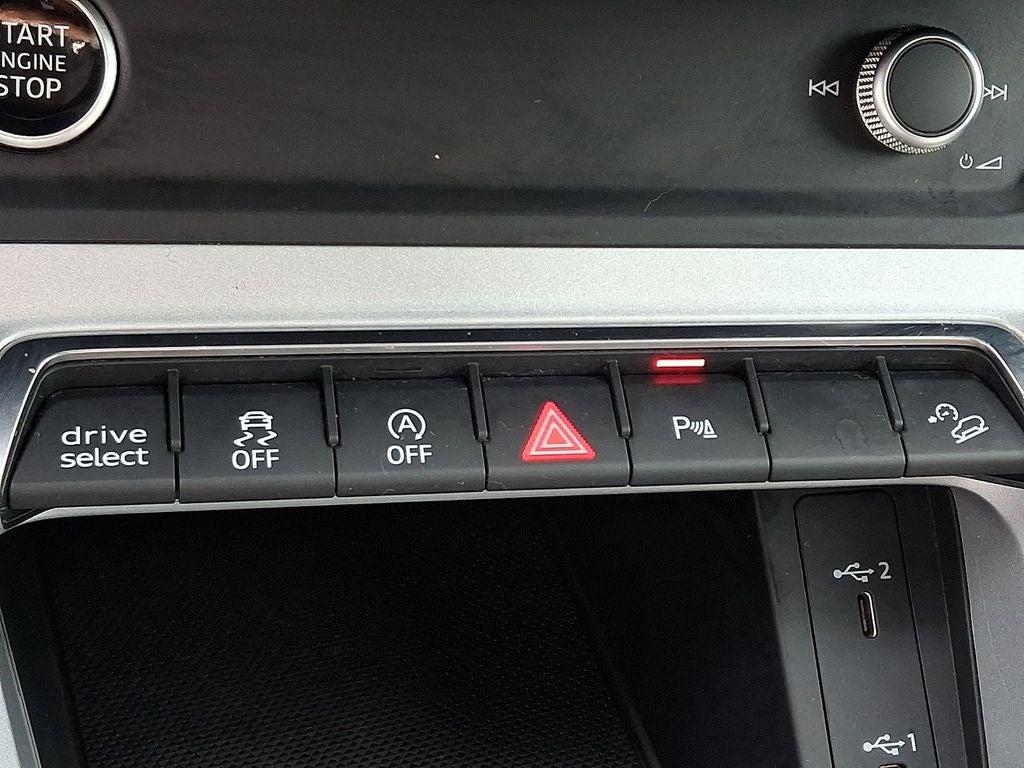 2021 Audi Q3 Premium quattro