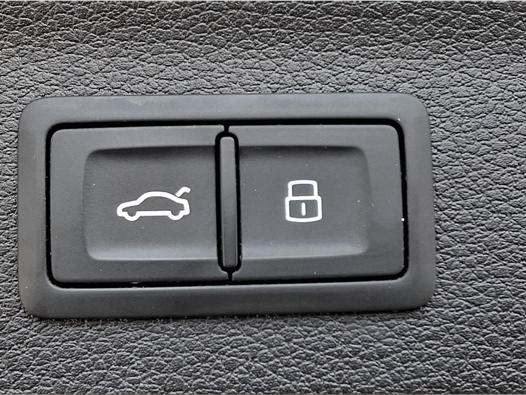 2021 Audi Q3 Premium quattro