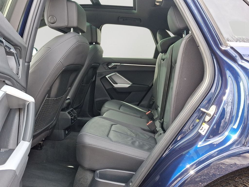 2021 Audi Q3 Premium quattro