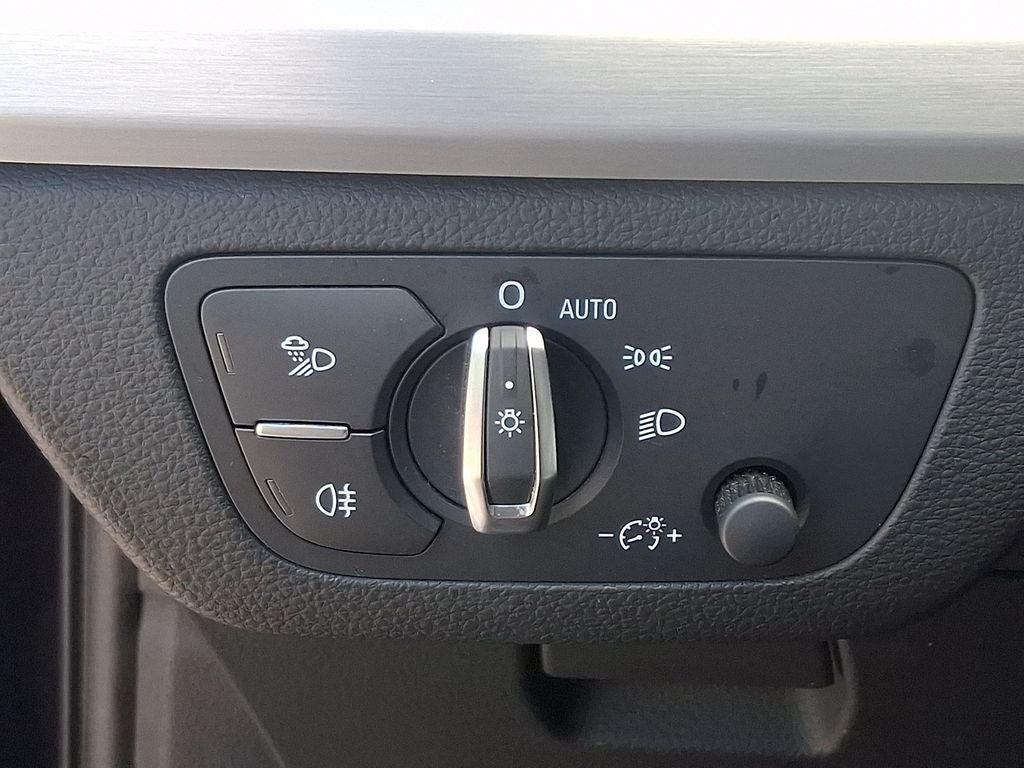 2019 Audi SQ5 3.0T Premium Plus quattro