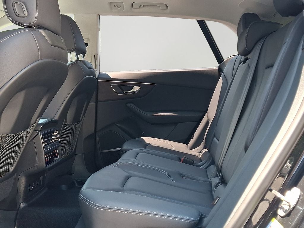 2023 Audi Q8 55 Premium Plus quattro