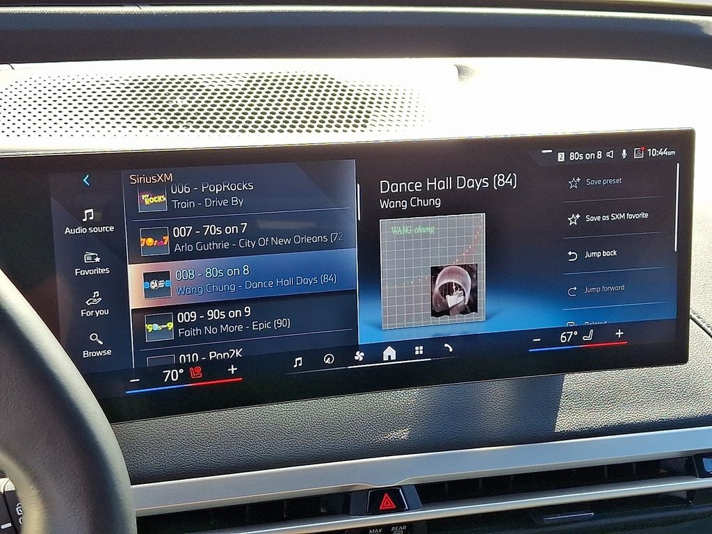 2025 BMW iX xDrive50