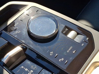 2025 BMW iX xDrive50