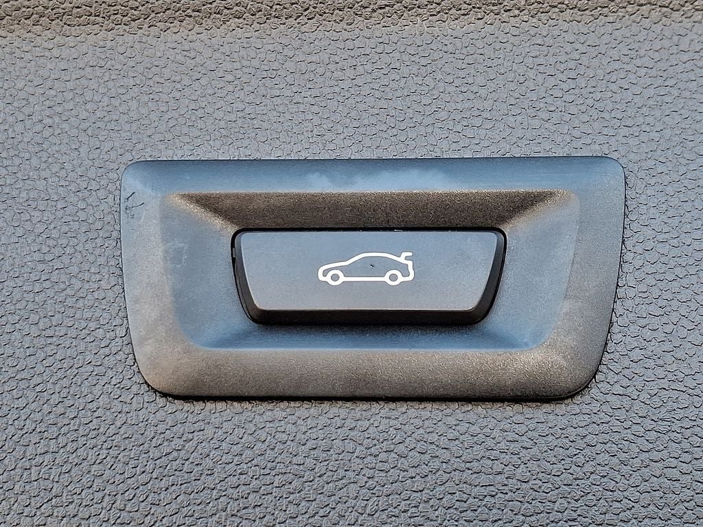 2025 BMW iX xDrive50