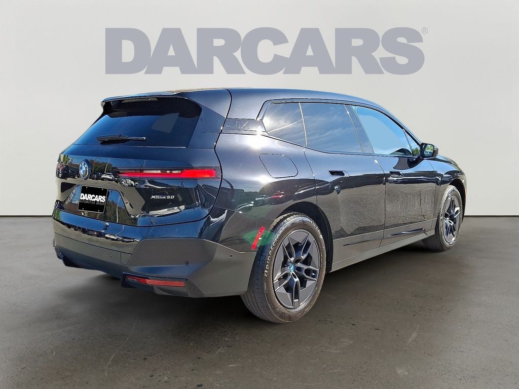 2025 BMW iX xDrive50