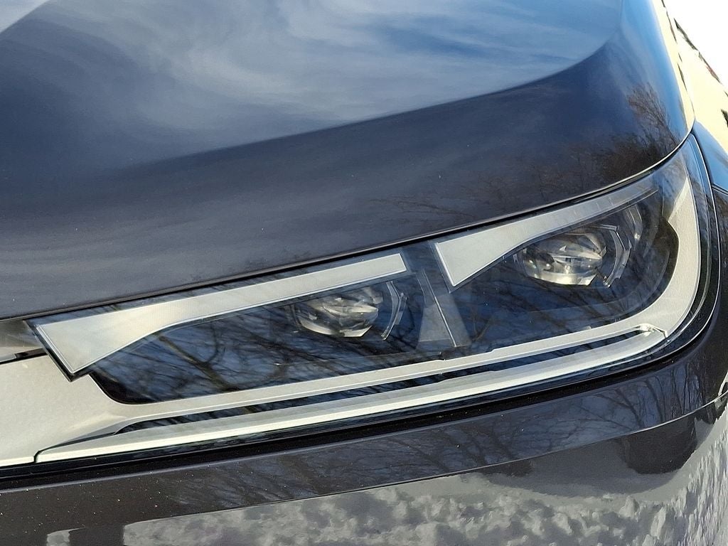 2025 BMW iX xDrive50