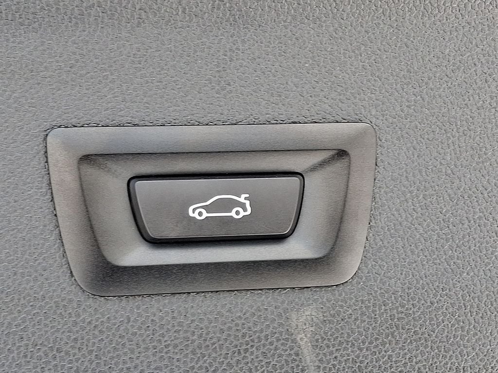 2025 BMW iX xDrive50