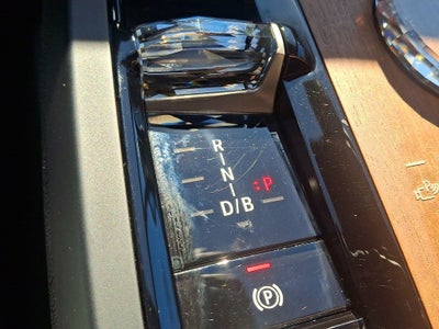 2023 BMW iX xDrive50 w/Premium Package & Sport Package