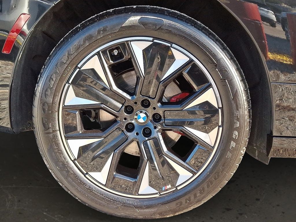 2026 BMW iX xDrive60