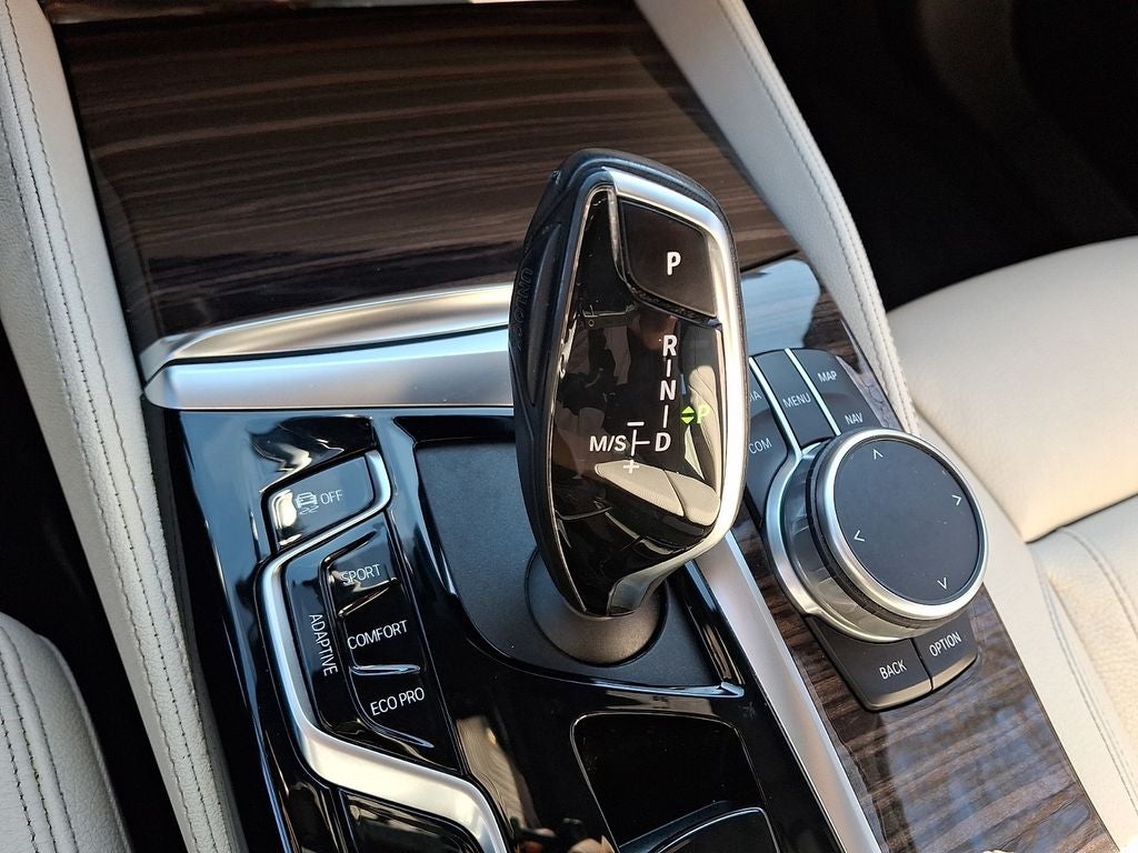 2021 BMW 5 Series M550i xDrive