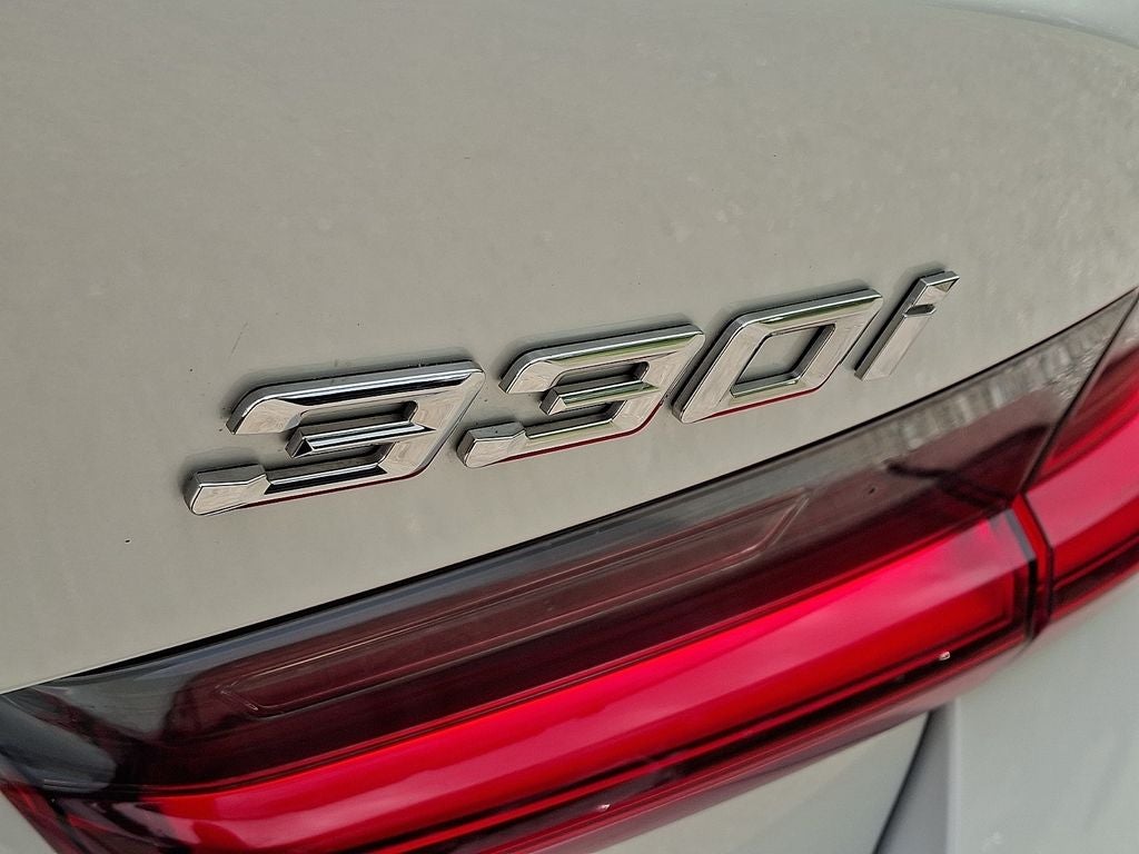 2025 BMW 3 Series 330i xDrive