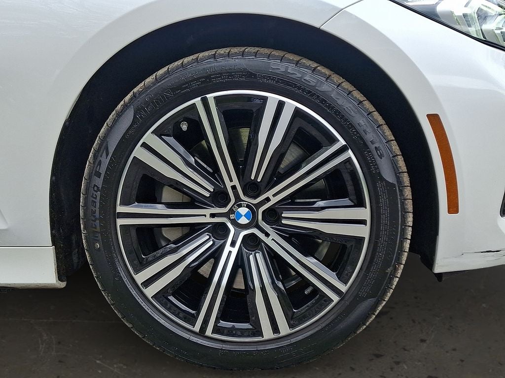 2025 BMW 3 Series 330i xDrive