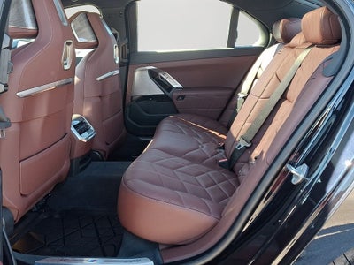 2025 BMW 7 Series 760i xDrive