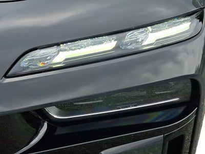 2025 BMW 7 Series 750e xDrive