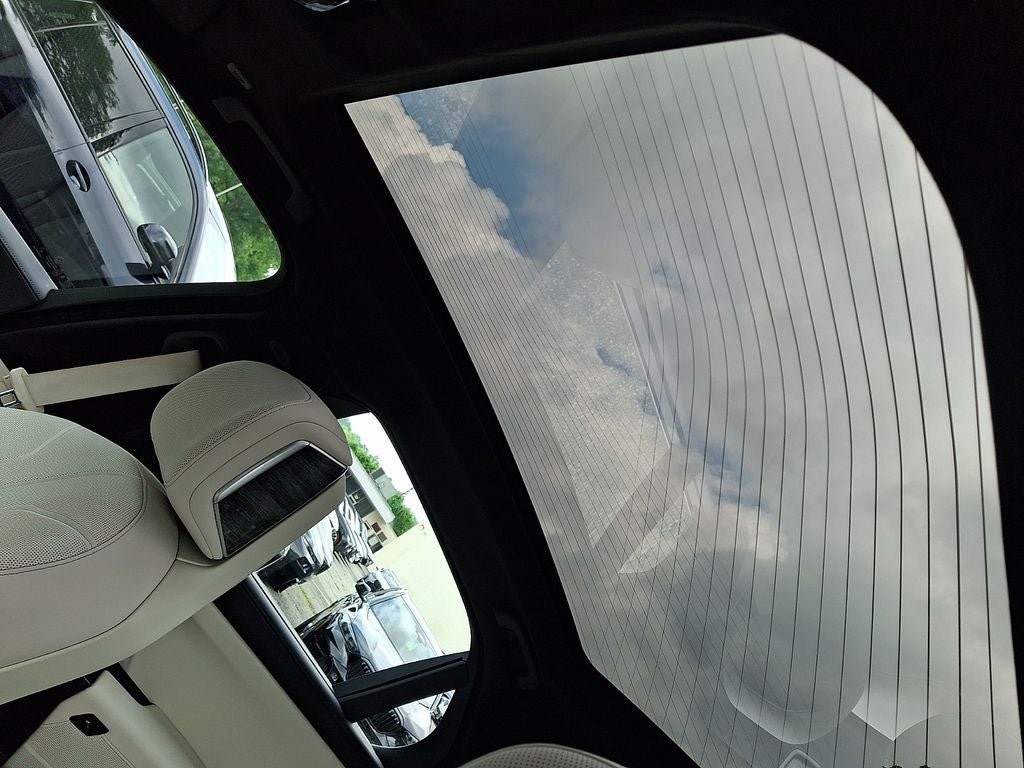 2025 BMW 7 Series 750e xDrive