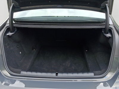 2025 BMW 7 Series 750e xDrive