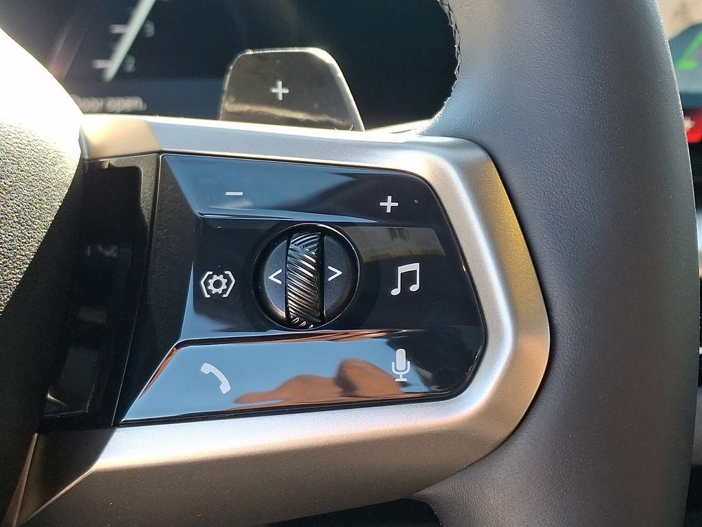 2025 BMW 5 Series 530i xDrive