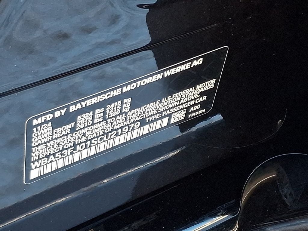 2025 BMW 5 Series 530i xDrive