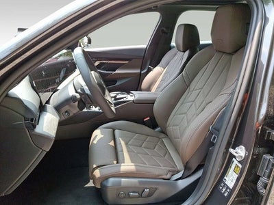 2025 BMW 5 Series 530i xDrive