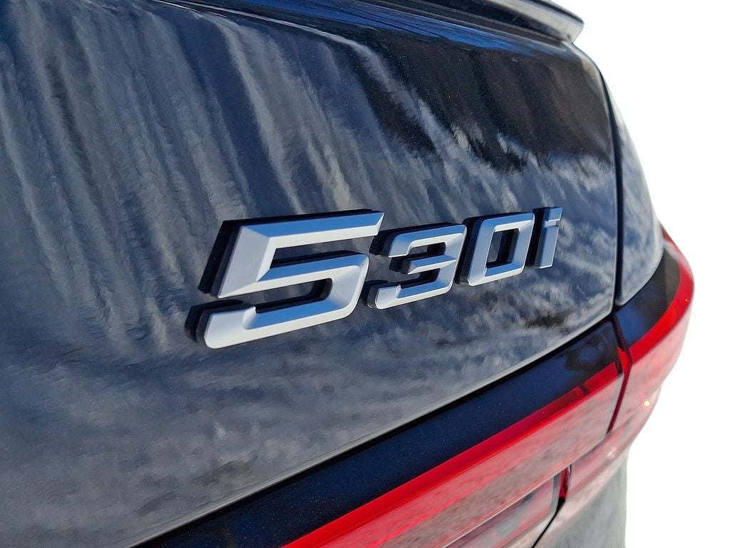 2026 BMW 5 Series 530i xDrive
