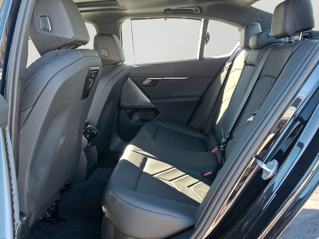 2026 BMW 5 Series 530i xDrive