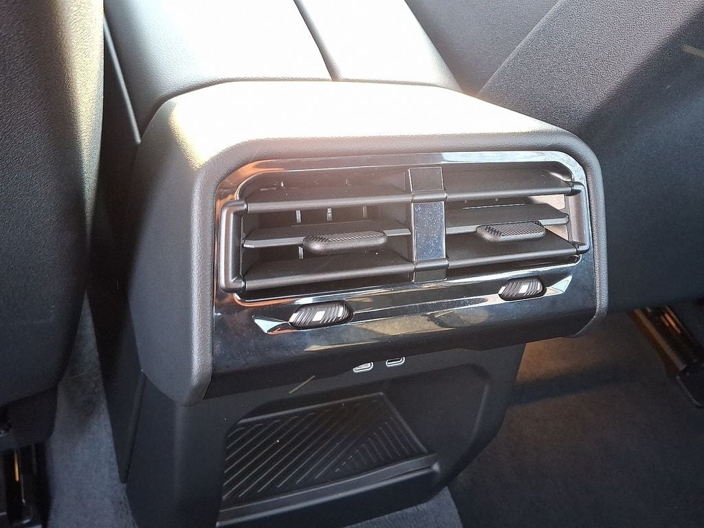 2025 BMW 5 Series 530i xDrive