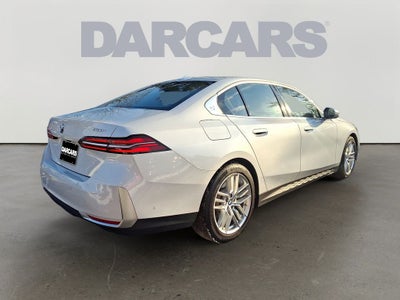 2025 BMW 5 Series 530i xDrive