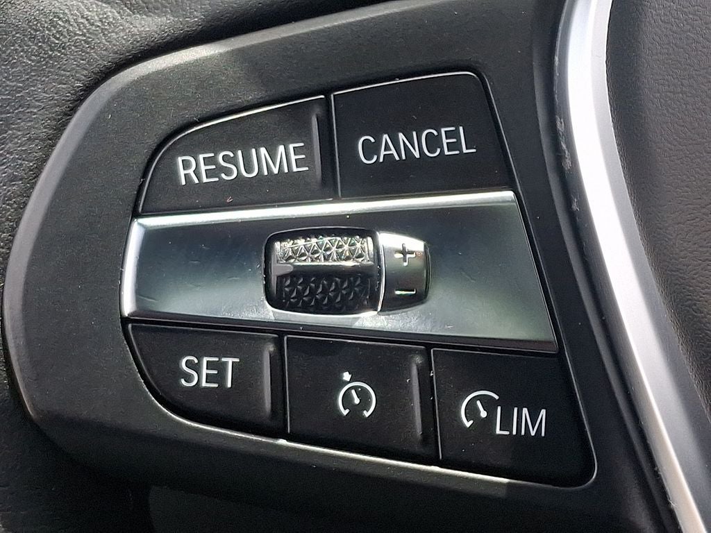 2019 BMW 3 Series 330i xDrive w/Convenience Package
