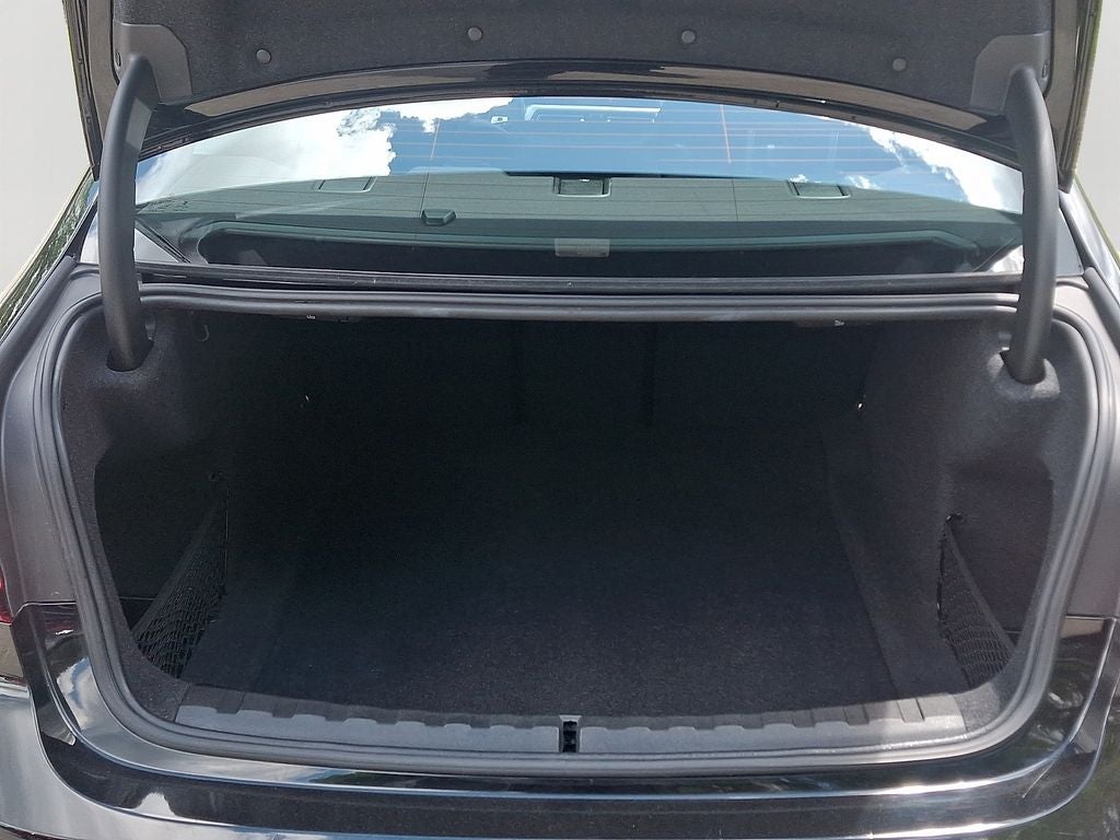 2019 BMW 3 Series 330i xDrive w/Convenience Package