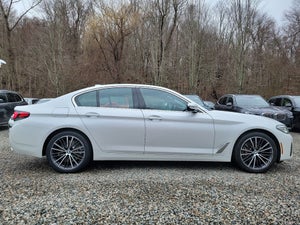 2023 BMW 5 Series 540i xDrive w/Premium Package