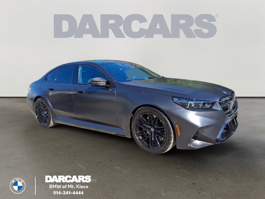 2025 BMW M5