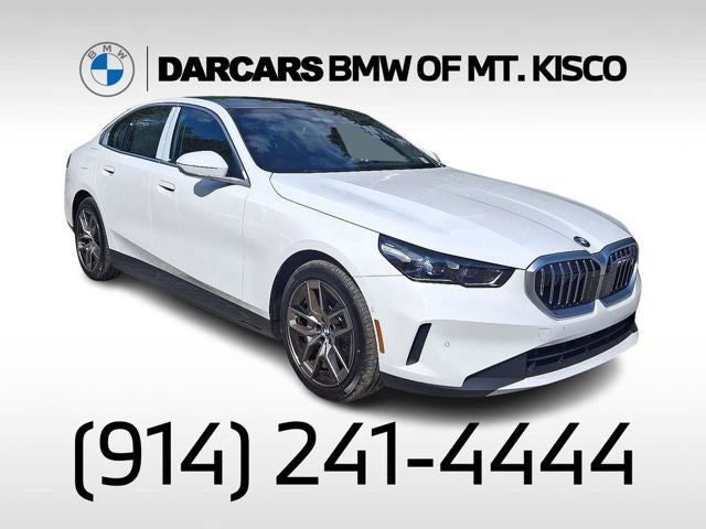 2026 BMW i5 xDrive40 w/Executive Package & Luxury Seating Package