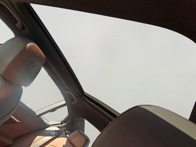2026 BMW i5 xDrive40 w/Executive Package & Luxury Seating Package