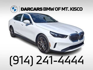 2026 BMW i5 xDrive40 w/Executive Package &amp; Luxury Seating Package