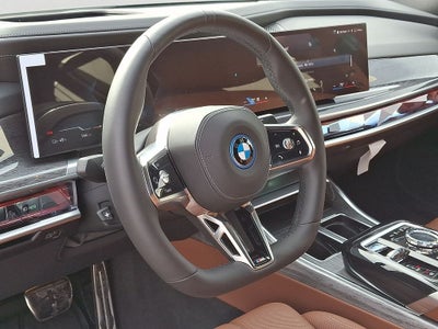 2024 BMW i7 eDrive50 M Sport & Premium Package 2