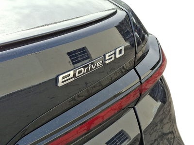 2024 BMW i7 eDrive50 M Sport & Premium Package 2