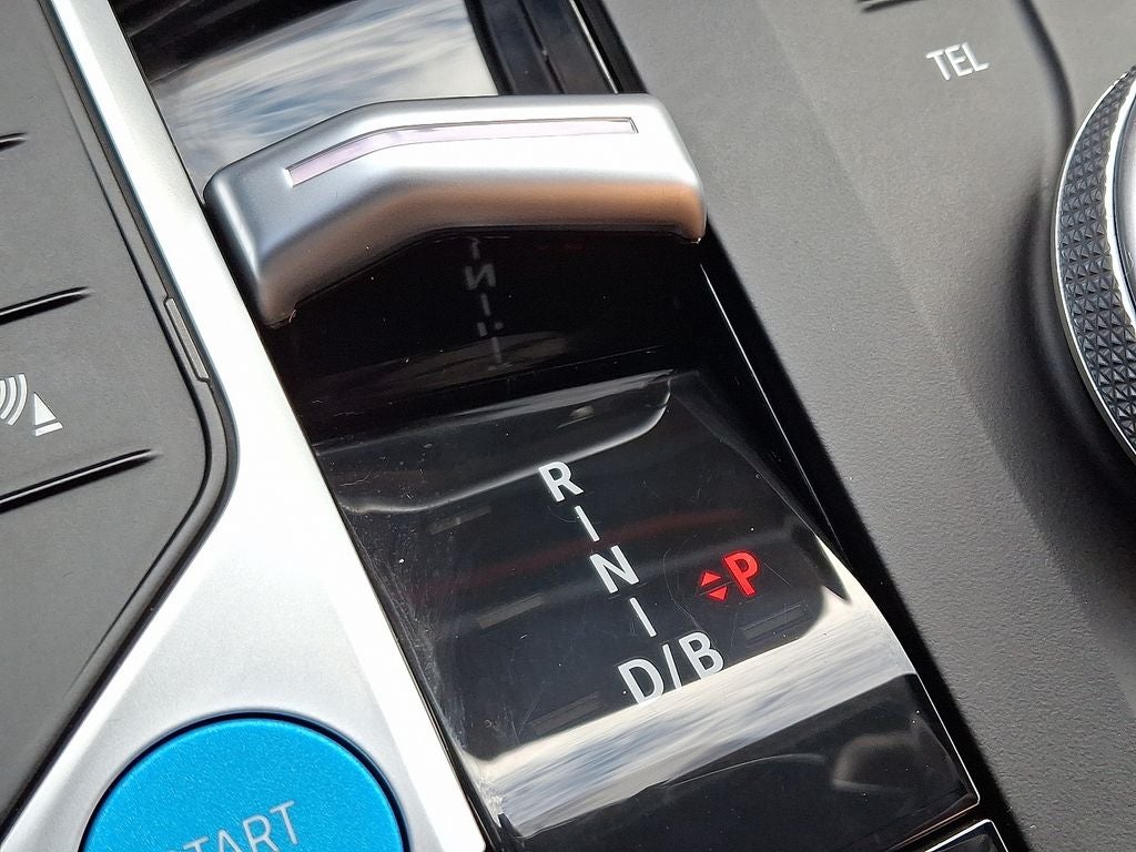 2025 BMW i4 xDrive40