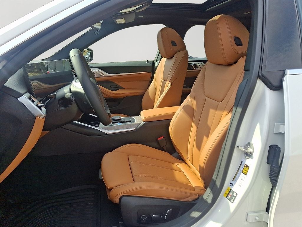 2025 BMW i4 xDrive40 w/Premium Package