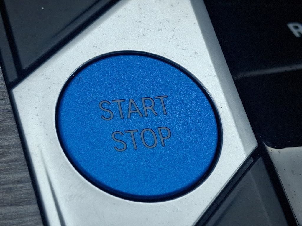 2025 BMW i4 xDrive40 w/Premium Package