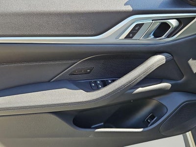 2025 BMW i4 xDrive40